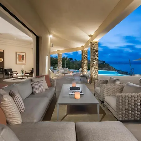 아파트 Read My Host Profile Before Request ### Luxury Sea View Villa *