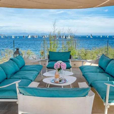 아파트 Read My Host Profile Before Request ### Luxury Sea View Villa 케인즈수르메르