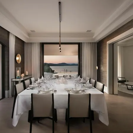 Read My Host Profile Before Request ### Luxury Sea View Villa 아파트 케인즈수르메르